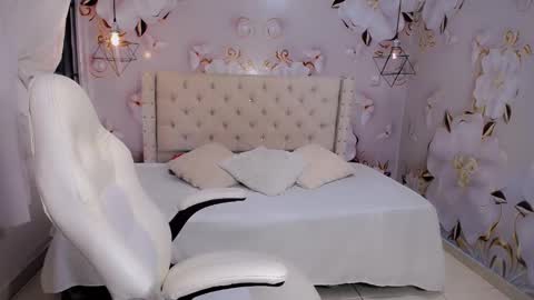 Jasmin online show from December 3, 2024, 5:45 pm