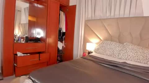 Snapshot of jasmin_melons chatting on June 18, 2026, 3:51 am jasmin_melons online show from June 18, 2026, 3:51 am