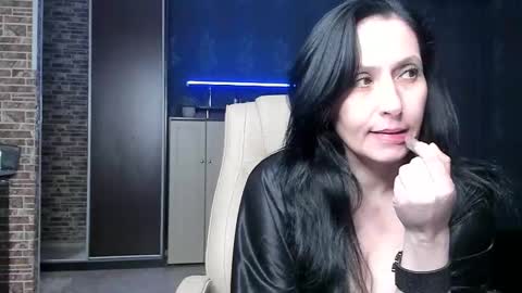 Snapshot of jasmin_milf chatting on February 23, 2026, 4:59 pm jasmin_milf online show from February 23, 2026, 4:59 pm