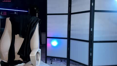 Snapshot of jasmin_milf chatting on June 1, 2026, 10:06 am jasmin_milf online show from June 1, 2026, 10:06 am