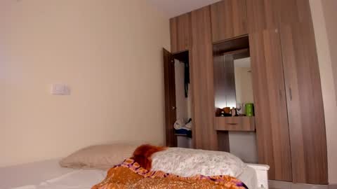 jasmin online show from January 9, 2025, 5:23 am