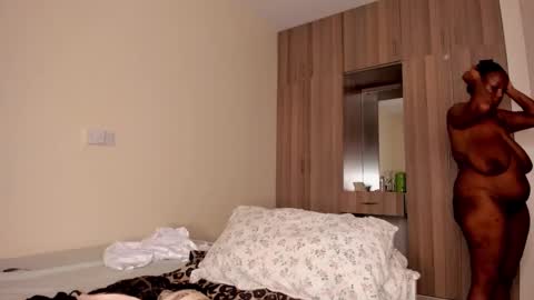 jasmin online show from February 12, 2025, 2:24 am