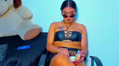 jasmin trans femboy ebony bigcock online show from February 6, 2025, 12:05 pm