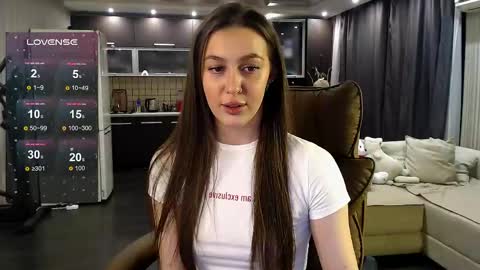Jasmine online show from May 19, 2026, 8:59 pm