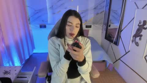 Jas online show from February 20, 2025, 2:46 pm