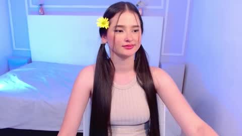 Jazmin online show from March 6, 2025, 5:11 pm
