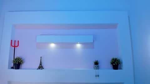 Jazmin online show from November 2, 2025, 7:49 pm