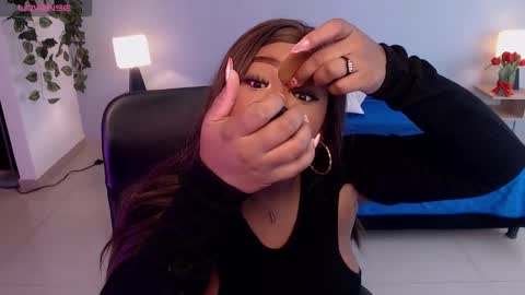 Instagram jasminecampbell1  online show from September 26, 2025, 1:15 pm