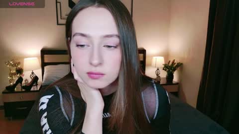 Jasmine online show from December 19, 2025, 9:38 am