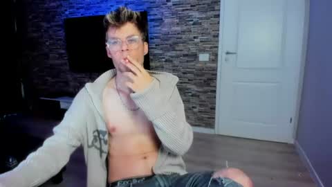 Snapshot of jason_marz chatting on June 14, 2026, 12:18 pm JasoN online show from June 14, 2026, 12:18 pm