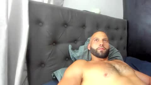    online show from October 24, 2025, 6:48 pm