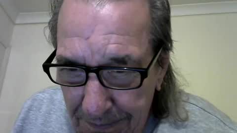 jaspal55 online show from December 28, 2024, 1:28 pm