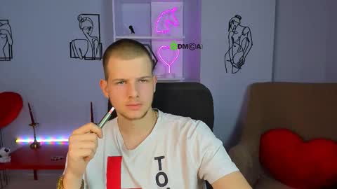 jasper_deeper online show from September 22, 2025, 2:52 pm