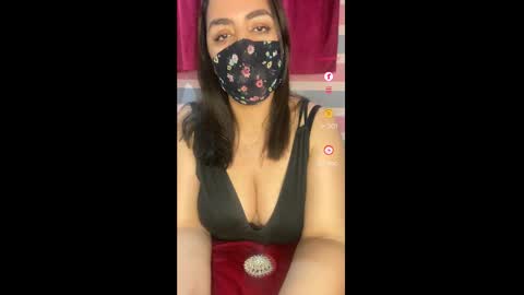 Snapshot of jassmina_7 chatting on February 5, 2025, 9:29 pm Jassmina online show from February 5, 2025, 9:29 pm