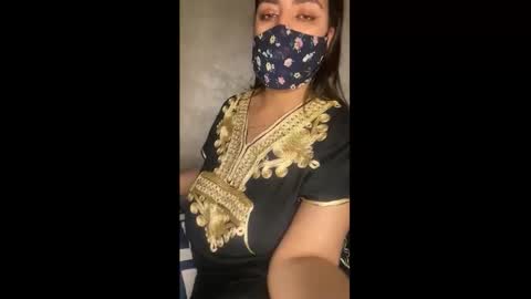 Snapshot of jassmina_7 chatting on October 8, 2025, 8:17 pm Jassmina online show from October 8, 2025, 8:17 pm