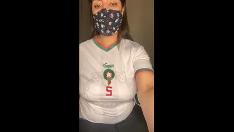 Snapshot of jassmina_7 chatting on November 15, 2025, 4:14 pm Jassmina online show from November 15, 2025, 4:14 pm