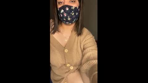 Snapshot of jassmina_7 chatting on November 17, 2025, 7:19 pm Jassmina online show from November 17, 2025, 7:19 pm