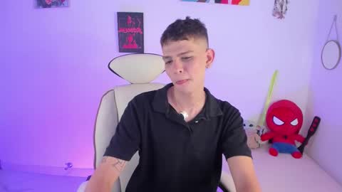 jasson___ online show from February 3, 2026, 7:19 pm