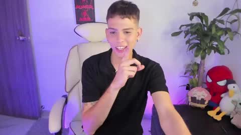 jasson___ online show from April 1, 2026, 10:07 pm