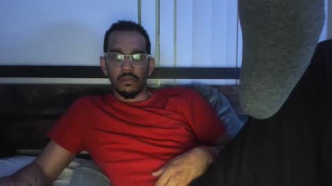  Jorge  online show from February 17, 2025, 4:53 am