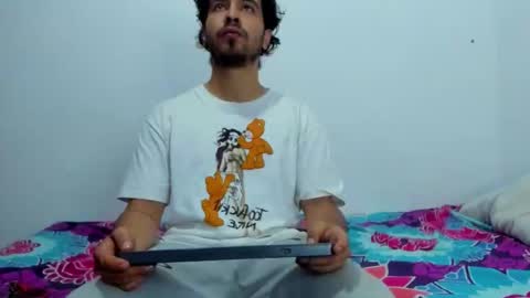 jave_rave online show from November 12, 2025, 11:32 am