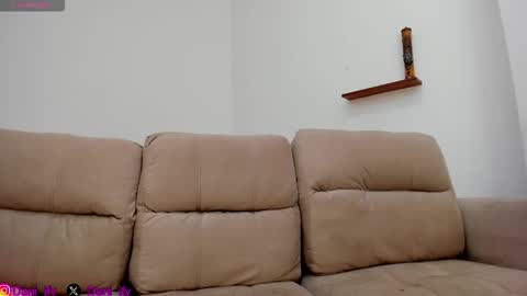 Snapshot of javi_8812 chatting on October 18, 2025, 1:30 am dani and javi online show from October 18, 2025, 1:30 am