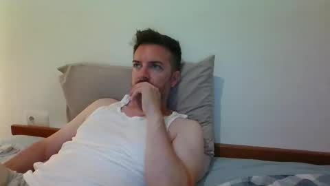 Thomas online show from September 17, 2025, 7:04 pm