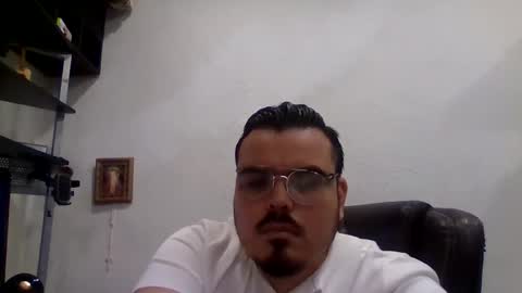 Snapshot of javirmxxs chatting on April 10, 2026, 6:12 pm Javi online show from April 10, 2026, 6:12 pm
