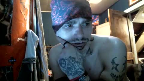 Snapshot of jax_skyfallin chatting on January 22, 2025, 2:04 am jaxxx666 online show from January 22, 2025, 2:04 am