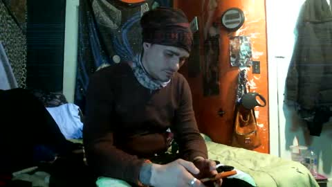 Snapshot of jax_skyfallin chatting on February 22, 2025, 4:40 am jaxxx666 online show from February 22, 2025, 4:40 am