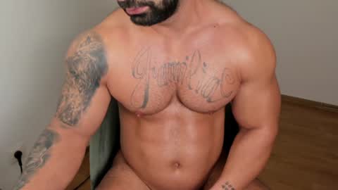 JaxonHunk online show from February 7, 2025, 4:16 am
