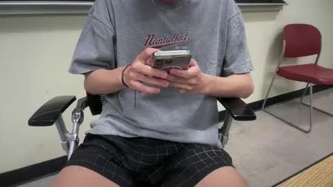 Snapshot of jaxsongray77 chatting on April 30, 2026, 12:39 am jaxsongray77 online show from April 30, 2026, 12:39 am