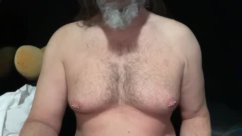 Snapshot of jaxsontuber chatting on February 1, 2026, 11:31 am Jaxson online show from February 1, 2026, 11:31 am