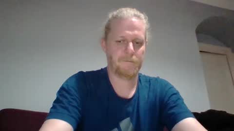 Snapshot of jaxx7777 chatting on December 23, 2024, 3:50 am jaxx7777 online show from December 23, 2024, 3:50 am