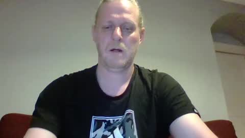 Snapshot of jaxx7777 chatting on March 8, 2025, 5:49 am jaxx7777 online show from March 8, 2025, 5:49 am