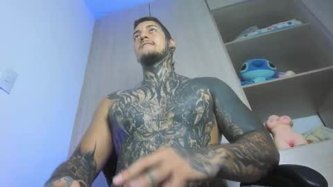 Michael independient model online show from March 24, 2026, 8:58 pm