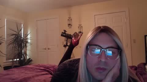 jay3517 online show from November 3, 2025, 5:58 pm