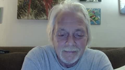 jay-jay1475 online show from January 3, 2025, 1:59 am