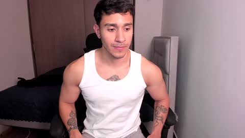 Snapshot of jay_marcos chatting on December 19, 2024, 5:29 am Jay marcos online show from December 19, 2024, 5:29 am