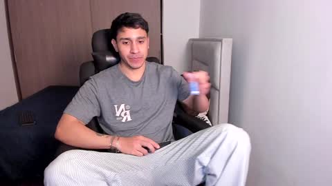 Snapshot of jay_marcos chatting on December 26, 2024, 2:01 am Jay marcos online show from December 26, 2024, 2:01 am