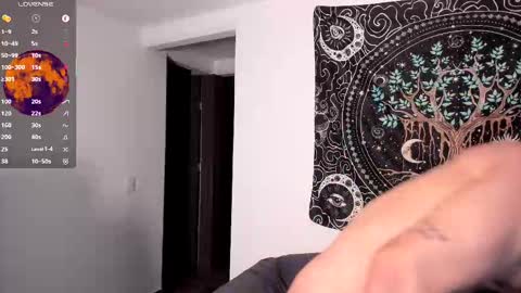 Snapshot of jay_marcos chatting on February 18, 2025, 7:43 am Jay marcos online show from February 18, 2025, 7:43 am