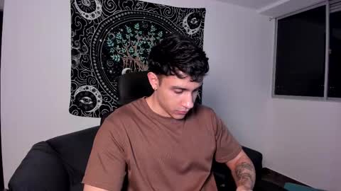 Snapshot of jay_marcos chatting on February 19, 2025, 4:55 am Jay marcos online show from February 19, 2025, 4:55 am