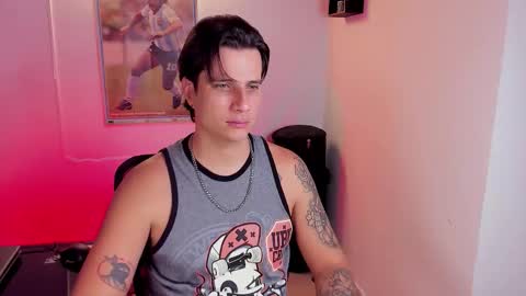 Snapshot of jayalvarrez_ chatting on October 7, 2025, 7:00 pm Jay Alvarrez online show from October 7, 2025, 7:00 pm