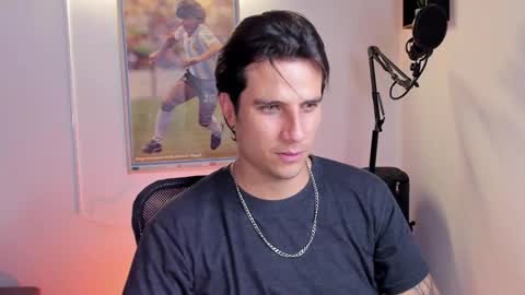 Snapshot of jayalvarrez_ chatting on October 23, 2025, 7:34 pm Jay Alvarrez online show from October 23, 2025, 7:34 pm