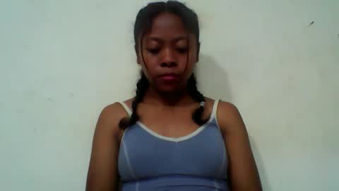 jayalydiah online show from November 19, 2025, 10:37 am