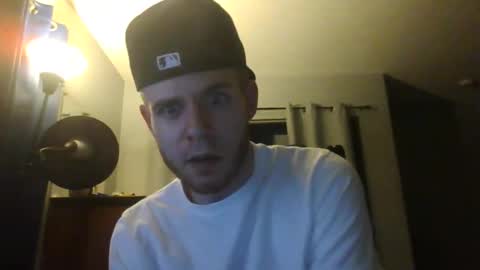 Snapshot of jaybrik92 chatting on December 23, 2025, 3:26 am Jlio Delgauto online show from December 23, 2025, 3:26 am