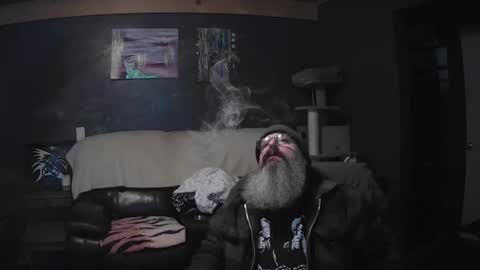 Grand Zaddy or Jay its casual online show from November 9, 2025, 6:50 pm