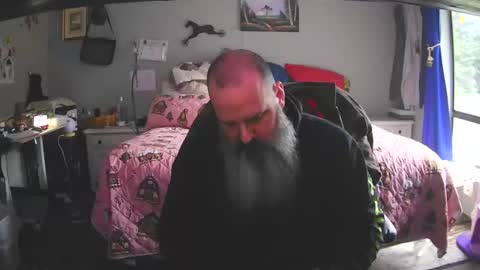 Grand Zaddy or Jay its casual online show from December 3, 2025, 5:55 pm