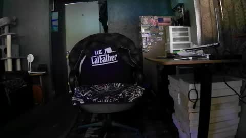 Grand Zaddy or Jay its casual online show from April 7, 2026, 11:04 pm