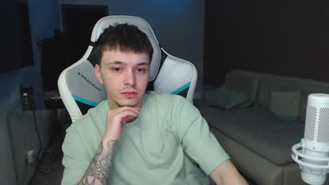 Jayce online show from December 8, 2024, 5:18 am